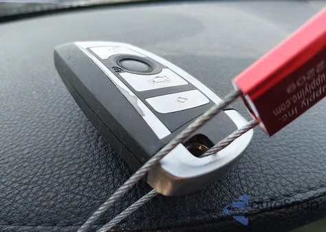 2012 BMW 740Li z USA, uszkodzony, nr VIN WBAKB4C5XCC575398